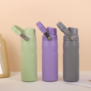 Stainless steel water bottle